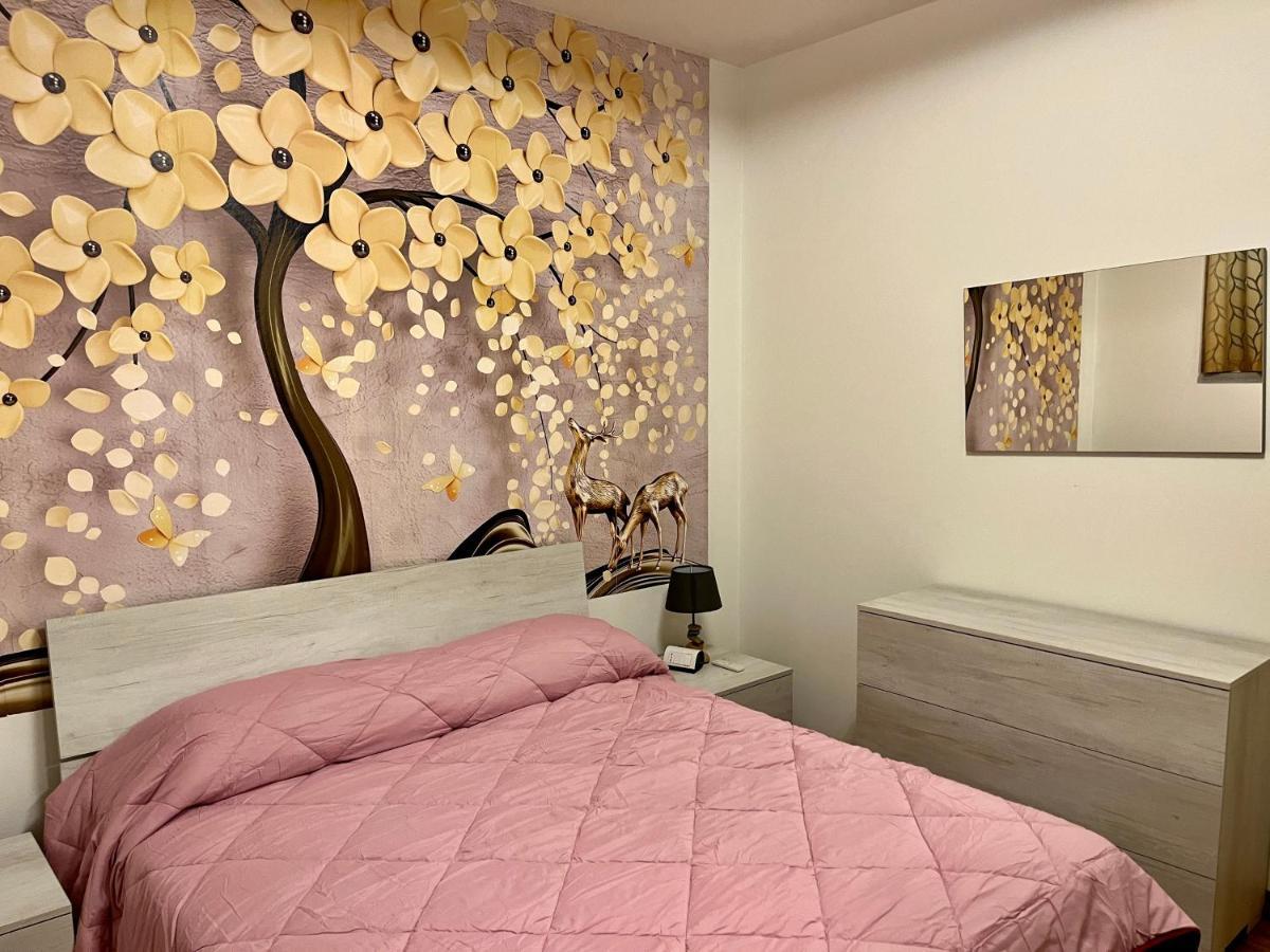 Lukas Home Con Il Cuore Appartamento 3 Camere Al Piano Terra E Appartamento 1 Camera In Taverna Merone Bagian luar foto