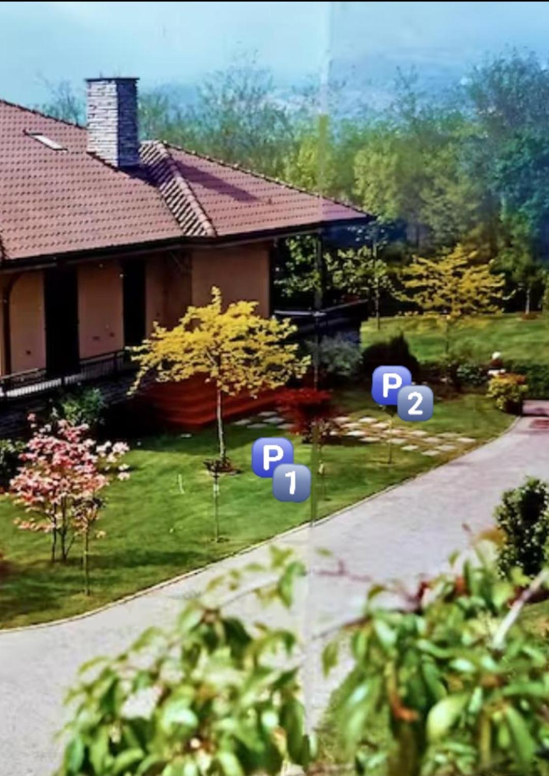 Lukas Home Con Il Cuore Appartamento 3 Camere Al Piano Terra E Appartamento 1 Camera In Taverna Merone Bagian luar foto