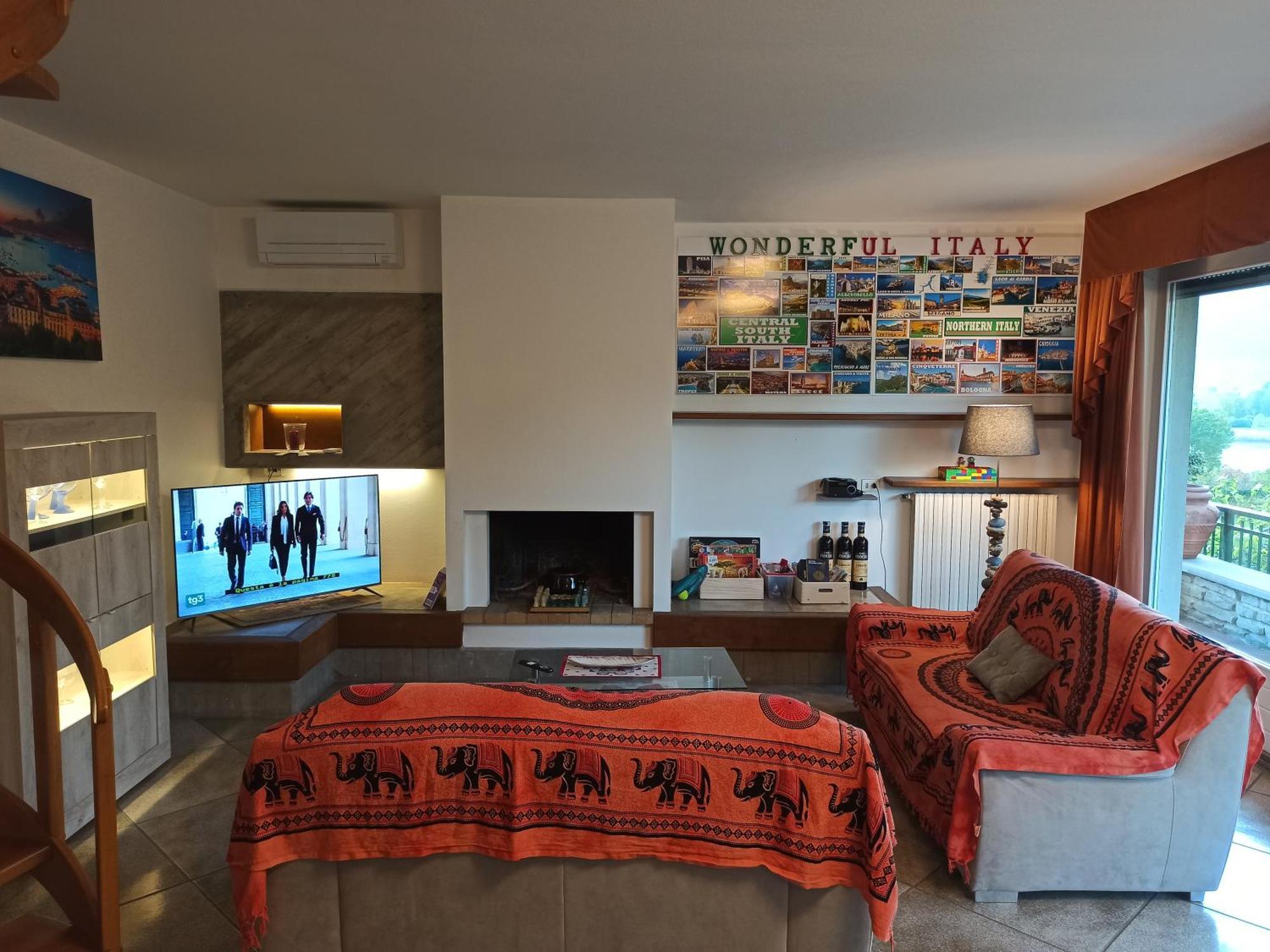 Lukas Home Con Il Cuore Appartamento 3 Camere Al Piano Terra E Appartamento 1 Camera In Taverna Merone Bagian luar foto